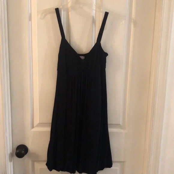 short black dress party Garage Sale - Cake Ruffle Singlet